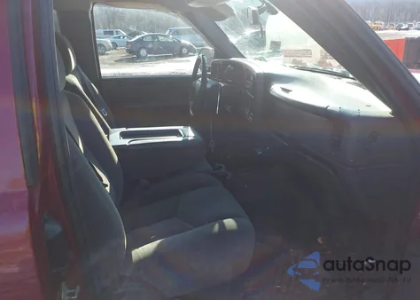 2005 Chevrolet Silverado 1500 Z71 из США, поврежденный, VIN 2GCEK19BX51302188